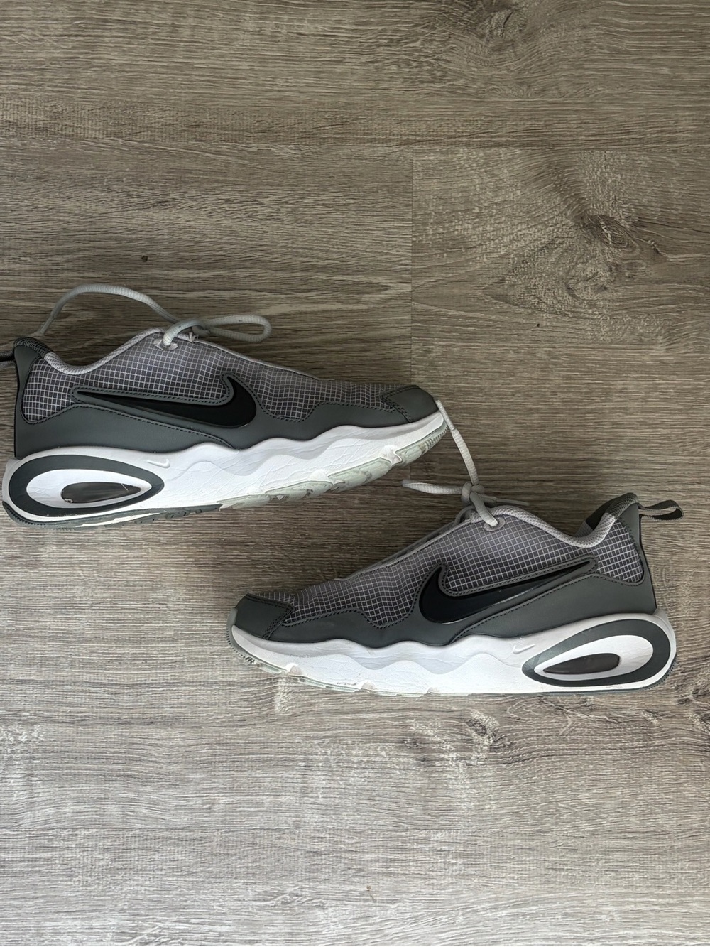Boys Big Kid Nike Air Max Nova Sneakers